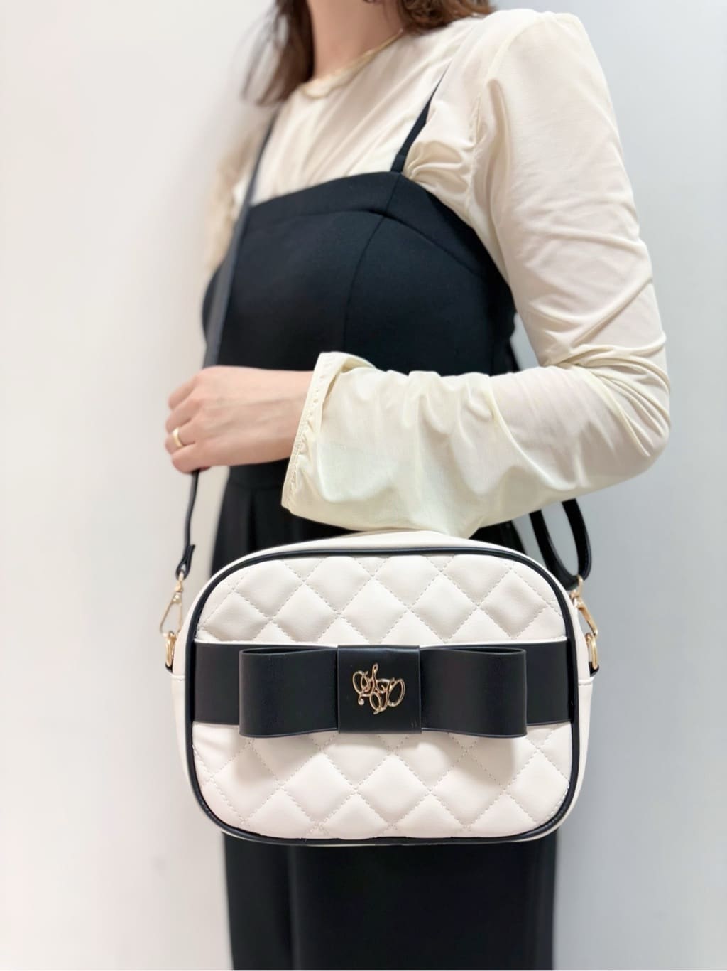 sakiさんの「ESPERANZA｜ビックリボン2WAYサンダル」を使ったコーディネート