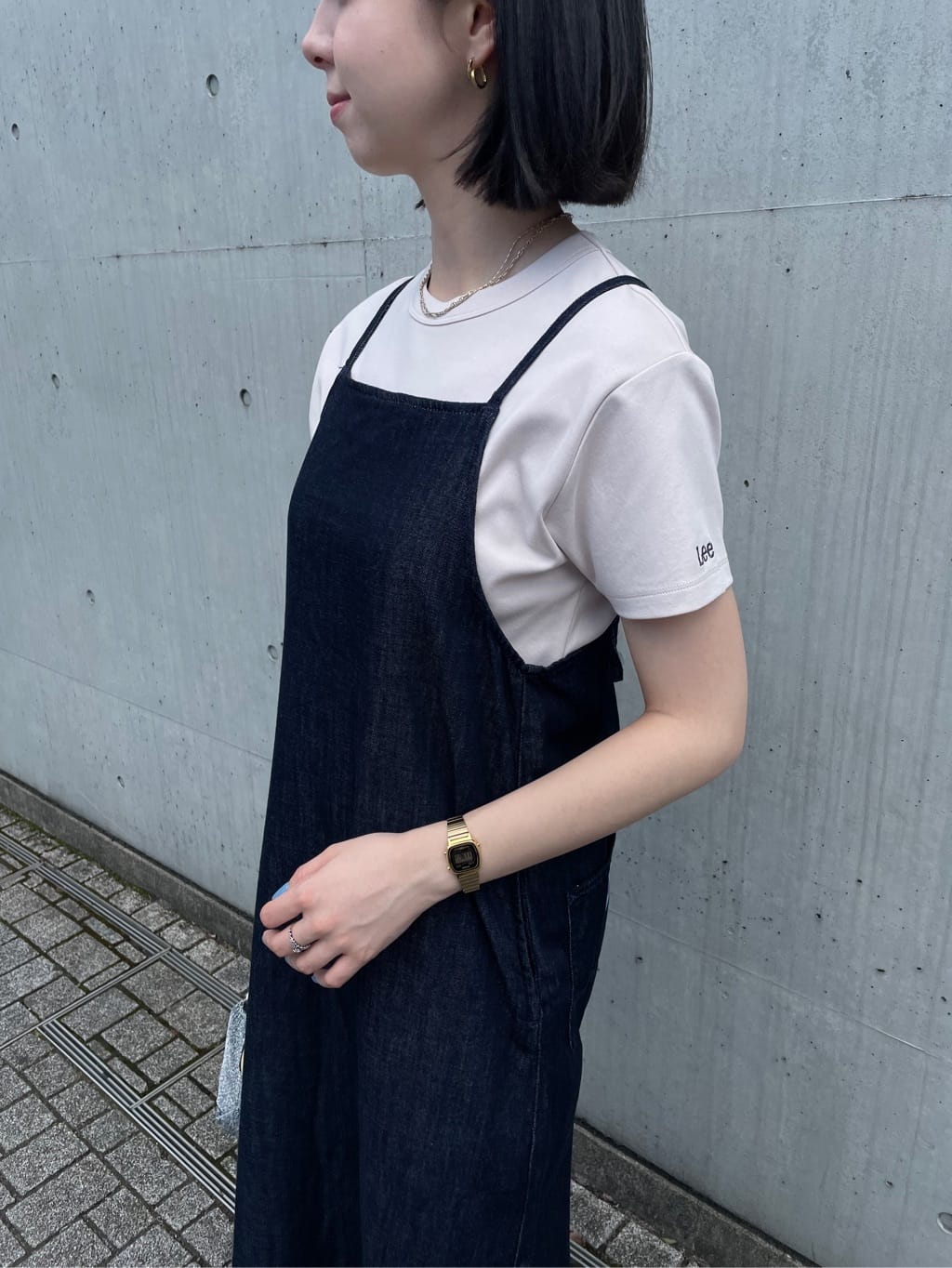 NATSUMIさんの「grove｜【Lee】DENIM CAMISOLE DRESS」を使ったコーディネート