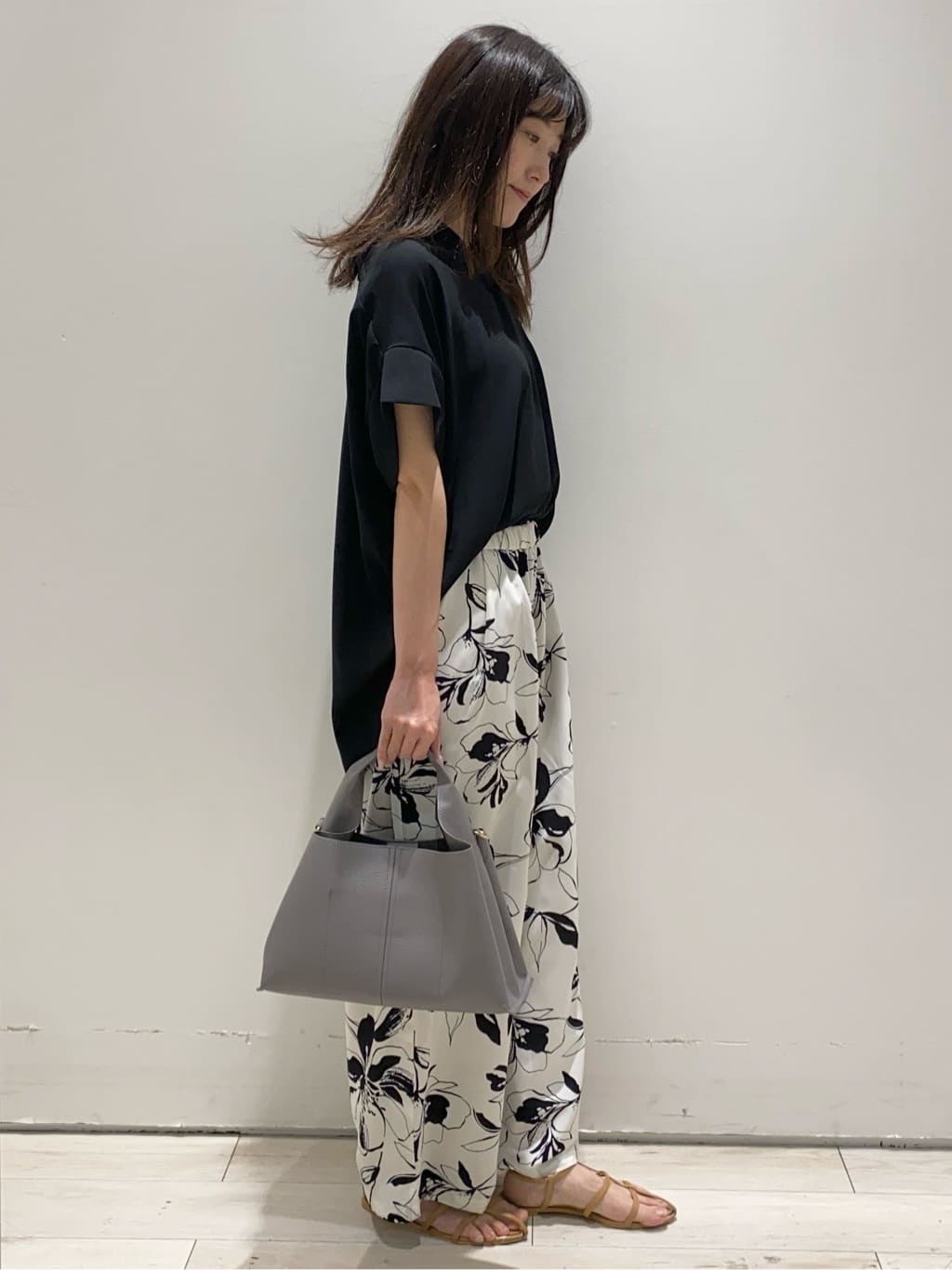 shikaさんの「THE SHOP TK｜◆華奢ストラップサンダル」を使ったコーディネート