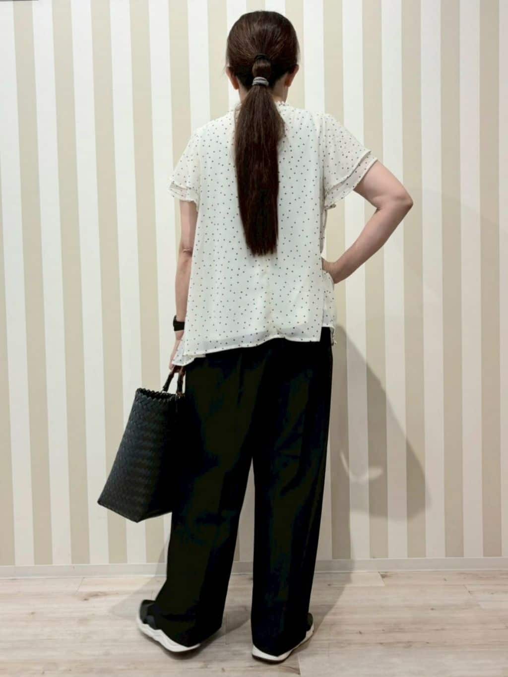 nonaさんの「SHOO･LA･RUE｜◆雑材風メッシュトートバッグ」を使ったコーディネート