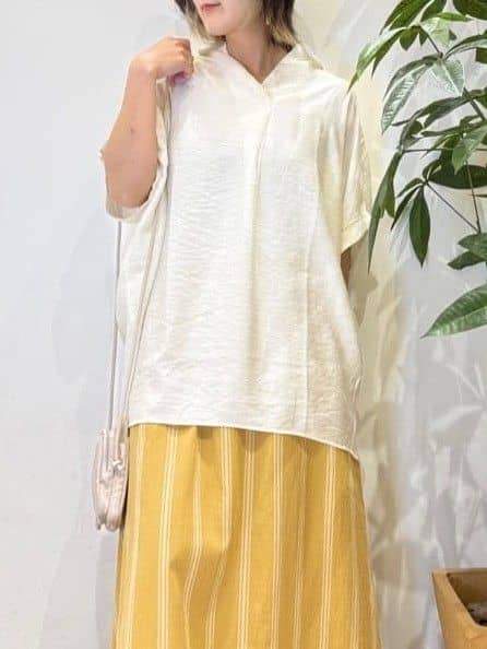 misakiさんの「SHOO･LA･RUE｜【ひんやり】すっきりきれいに体型カバー コクーンシルエットワンピース」を使ったコーディネート