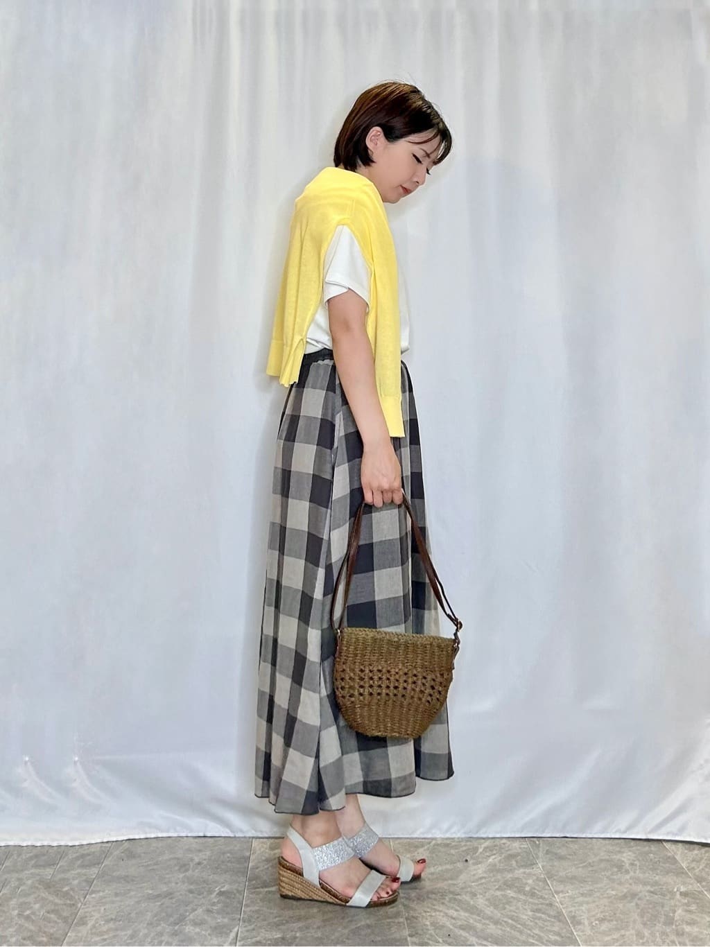 ネリさんの「SHOO･LA･RUE｜【miffy】グラフィックTシャツ」を使ったコーディネート