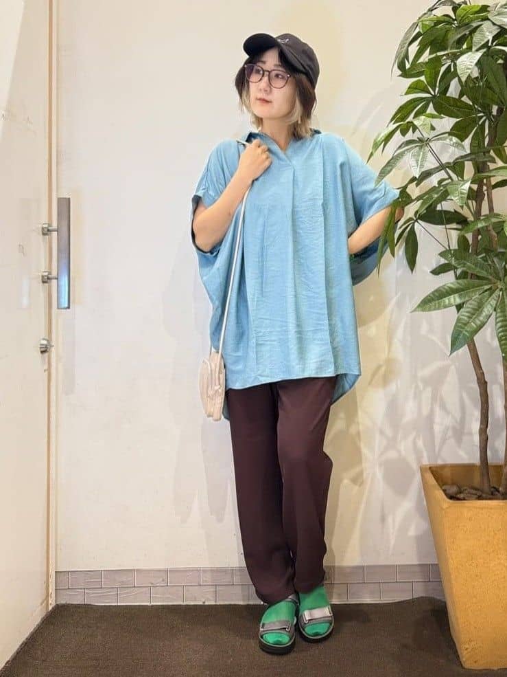 misakiさんの「SHOO･LA･RUE｜【ひんやり】すっきりきれいに体型カバー コクーンシルエットワンピース」を使ったコーディネート