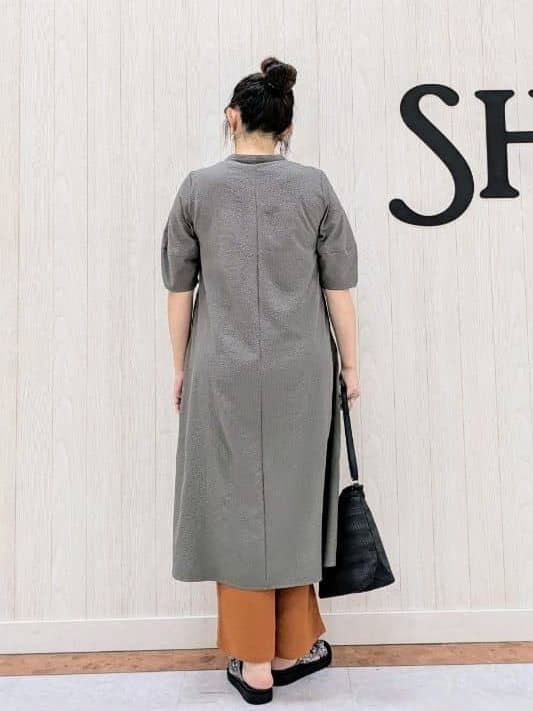 さくみぃさんの「SHOO･LA･RUE｜◆一枚で着映え お袖ランタンワンピース」を使ったコーディネート