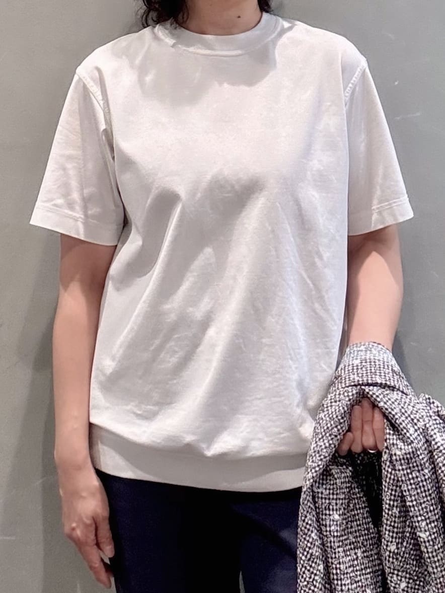 のぐみさんの「TAKEO KIKUCHI｜【抗菌防臭／5サイズ展開】ハイゲージポンチ Tシャツ」を使ったコーディネート