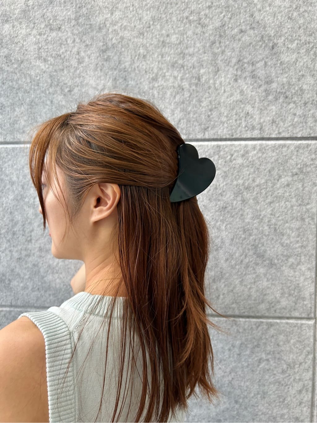 harunaさんの「CODE A｜design knit tank」を使ったコーディネート