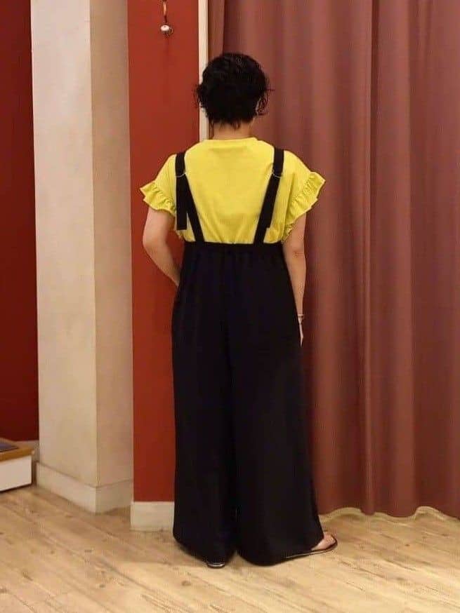 cameさんの「SHOO･LA･RUE｜【S-LL/汗ジミ軽減/ひんやり/UVカット】フリルTシャツ」を使ったコーディネート
