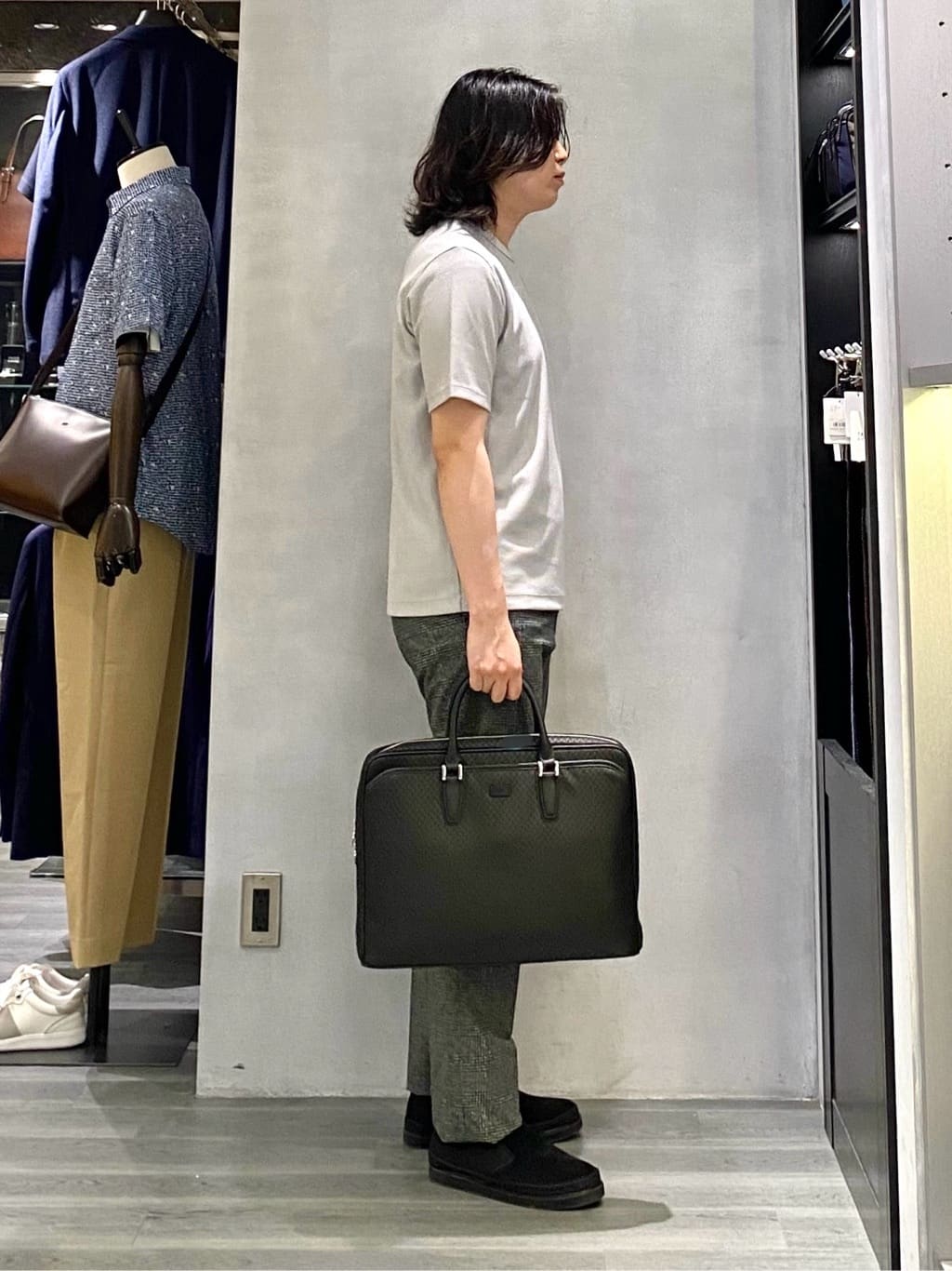 nishiさんの「TAKEO KIKUCHI｜【抗菌防臭】COOL DOTS（R）ドビープリント ジャケット」を使ったコーディネート
