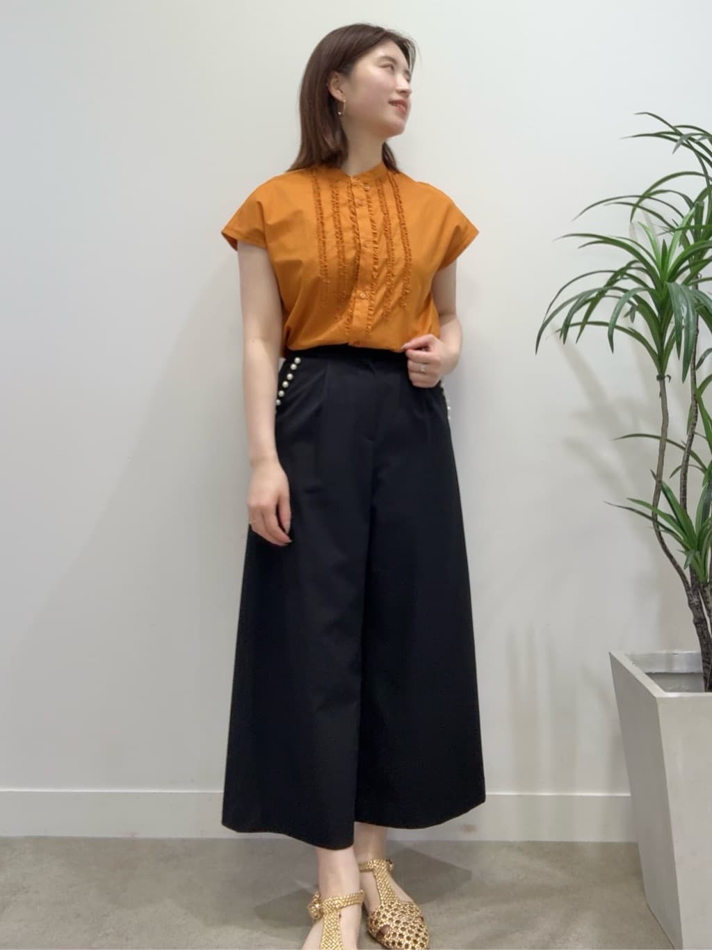 Suma Una本部スタッフさんの「SunaUna｜◆【ウエストゴム】ガウチョパンツ」を使ったコーディネート