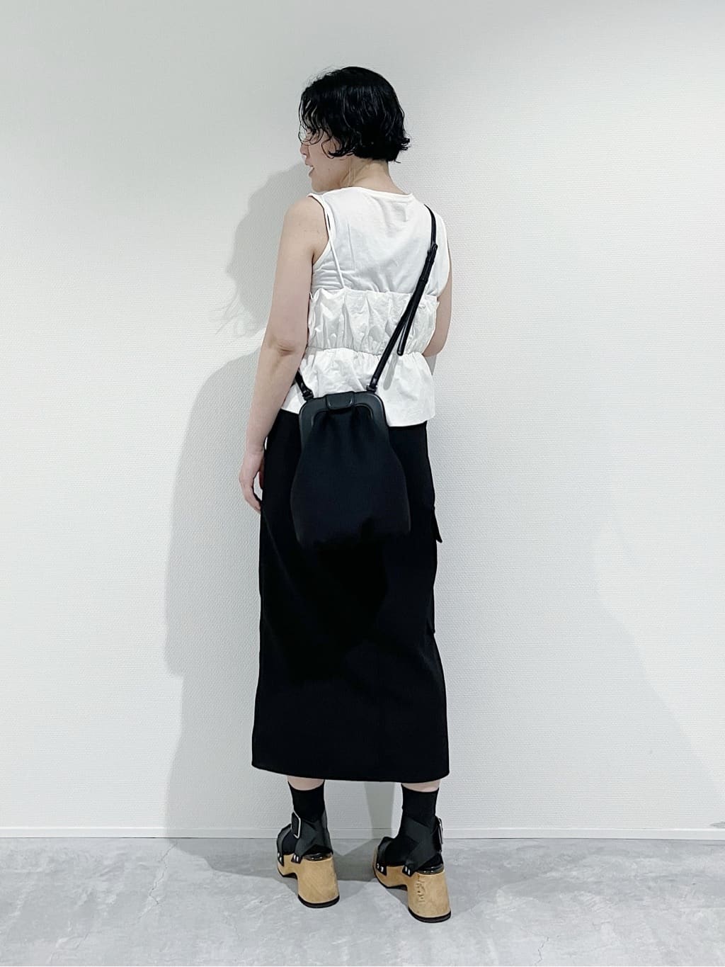Cさんの「HIROKO HAYASHI｜POLARIS（ポラリス）縦型ショルダーバッグ」を使ったコーディネート