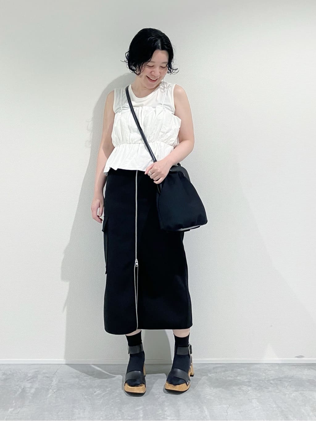 Cさんの「HIROKO HAYASHI｜POLARIS（ポラリス）縦型ショルダーバッグ」を使ったコーディネート