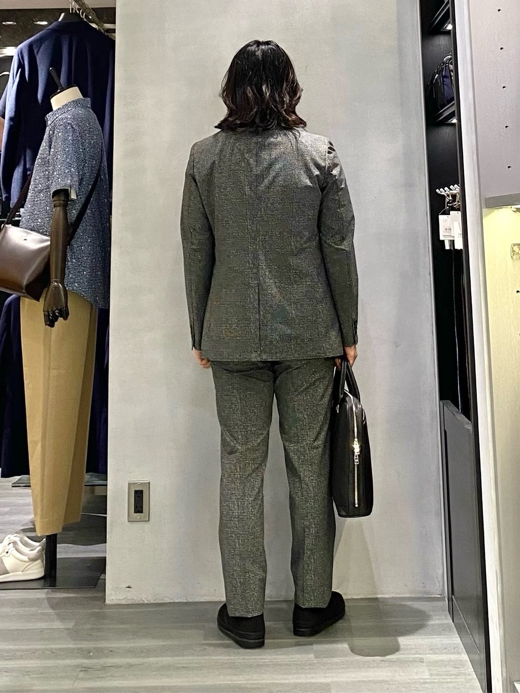 nishiさんの「TAKEO KIKUCHI｜【抗菌防臭】COOL DOTS（R）ドビープリント ジャケット」を使ったコーディネート