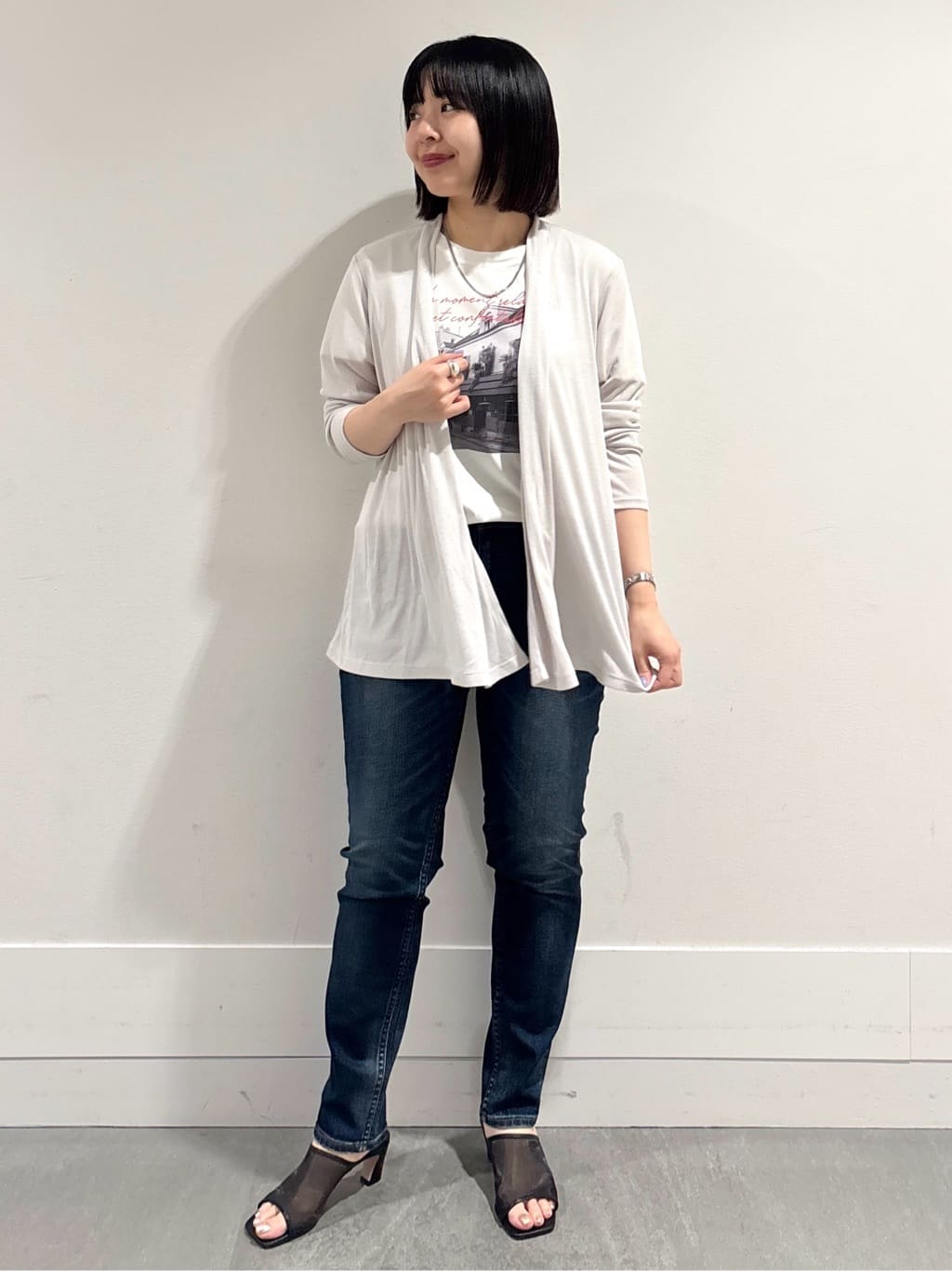 モエカさんの「UNTITLED｜◆【接触冷感/UV機能/遮熱】ジャージカーディガン」を使ったコーディネート