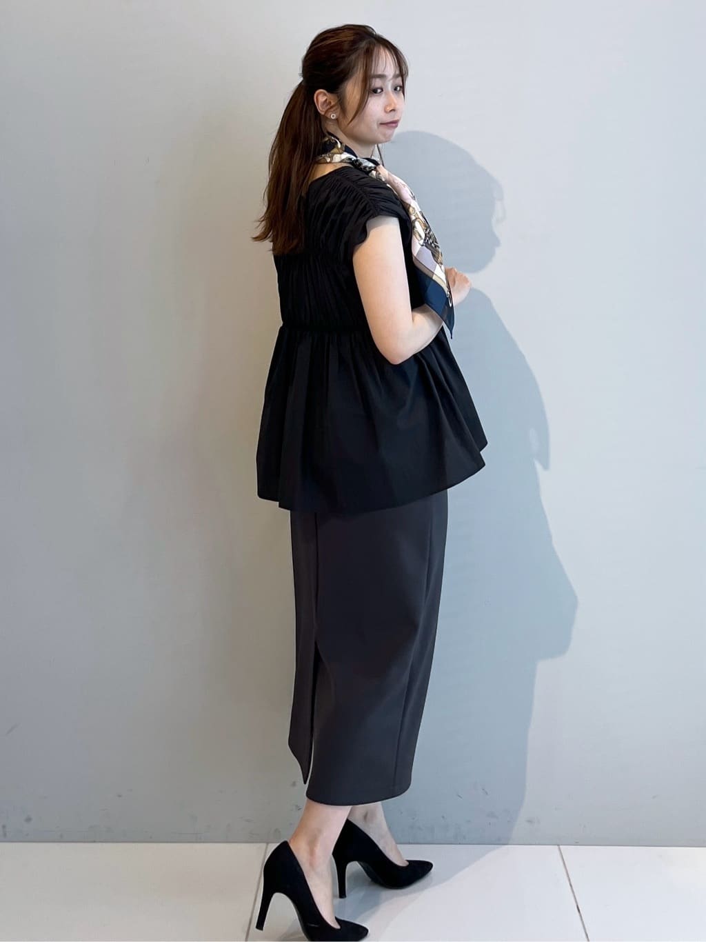 Saekoさんの「UNTITLED｜【後ろウエストゴム/ストレッチ性/オンオフ】ジャージナロースカート」を使ったコーディネート
