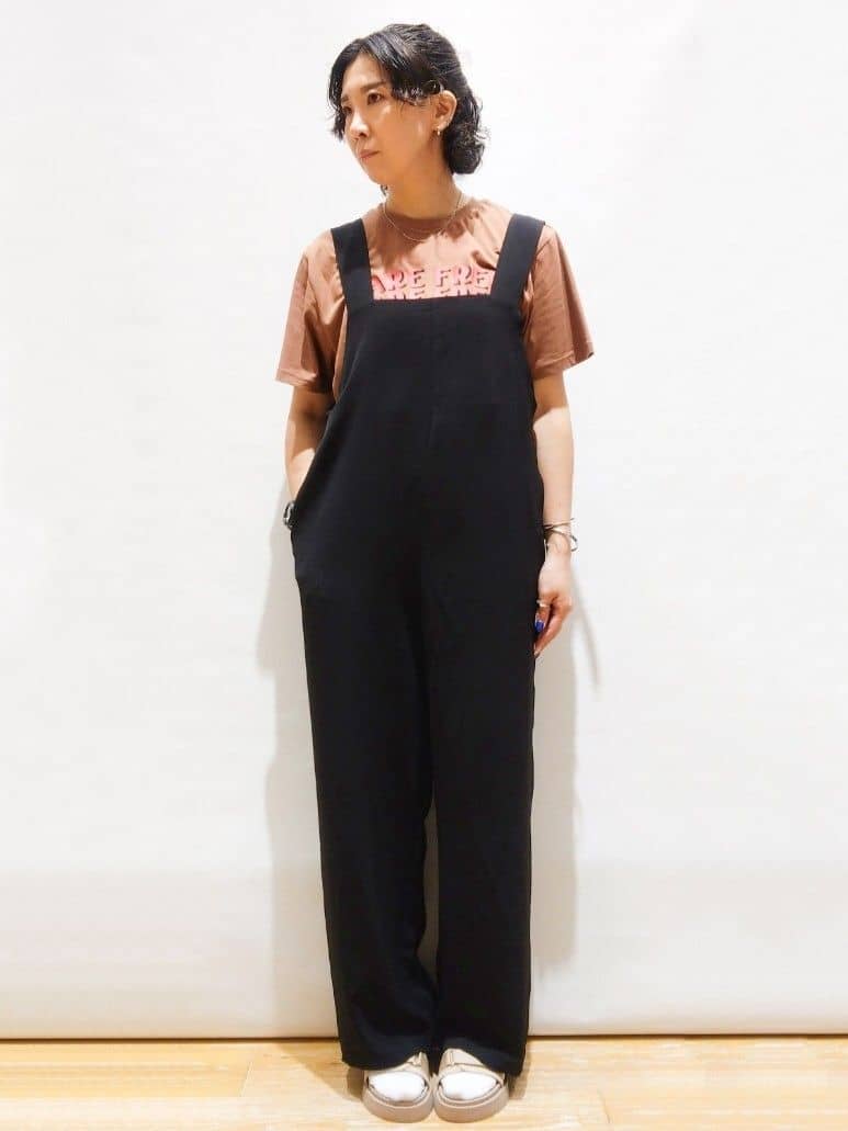 ぽんさんの「OPAQUE.CLIP｜◆カラーロゴTシャツ【洗濯機洗い可】」を使ったコーディネート