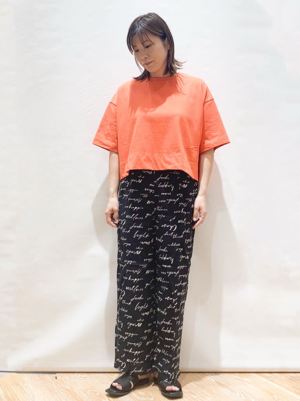 Shihoさんの「OPAQUE.CLIP｜◆《5色展開》ワイドシルエットTシャツ【洗濯機洗い可】」を使ったコーディネート