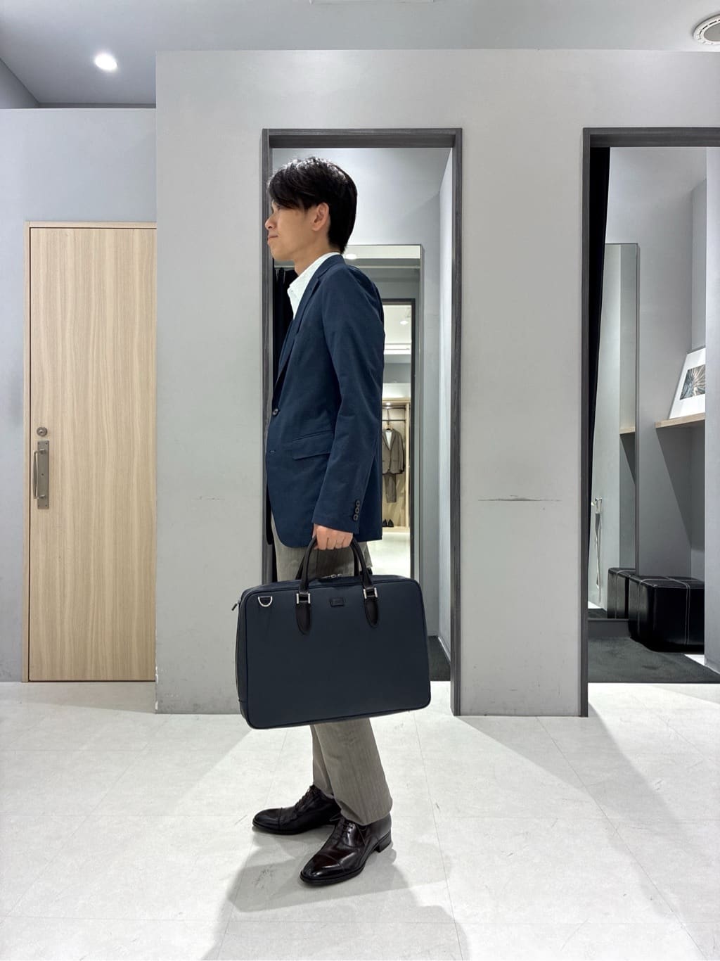 わいずみさんの「TAKEO KIKUCHI｜【抗菌防臭】COOL DOTS（R）ドビープリント ジャケット」を使ったコーディネート
