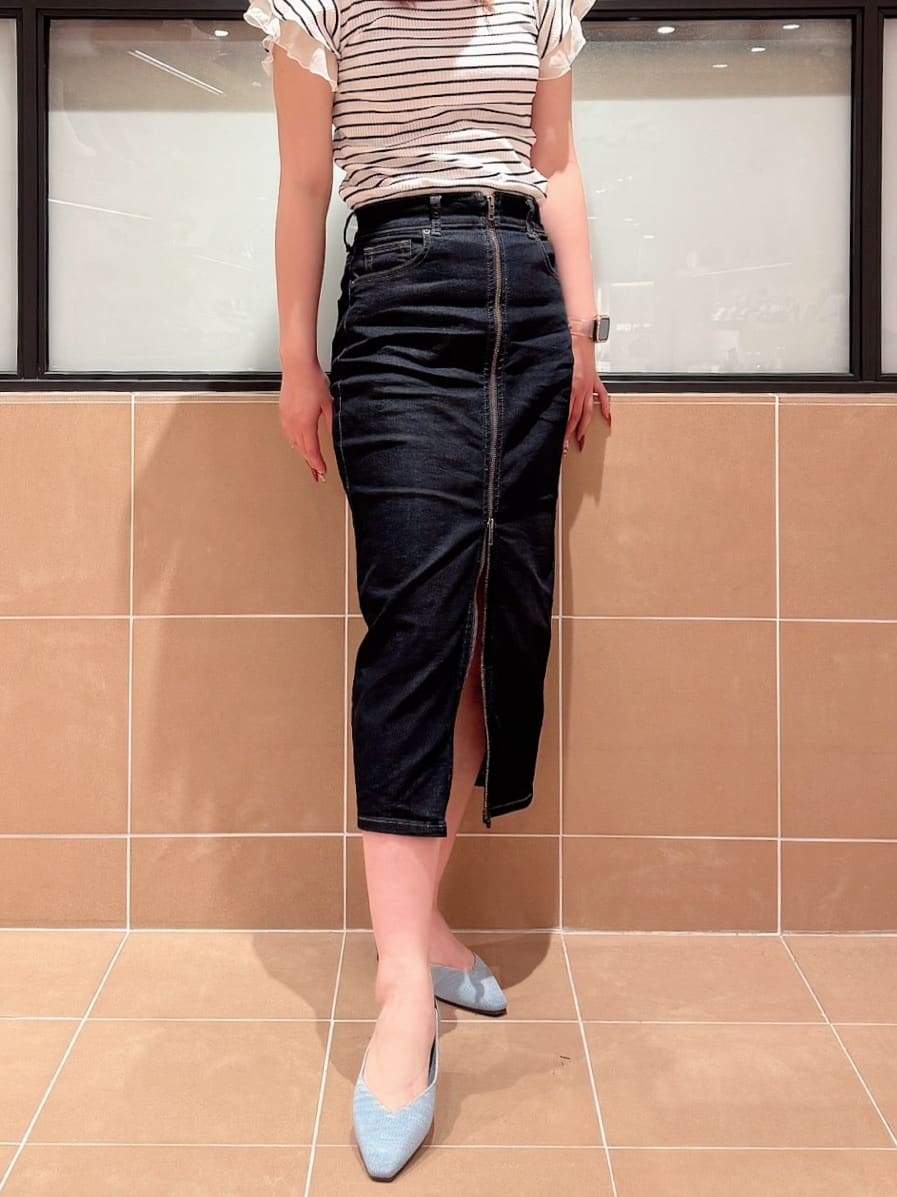 すみれさんの「ESPERANZA｜Oito和紙フラットパンプス」を使ったコーディネート