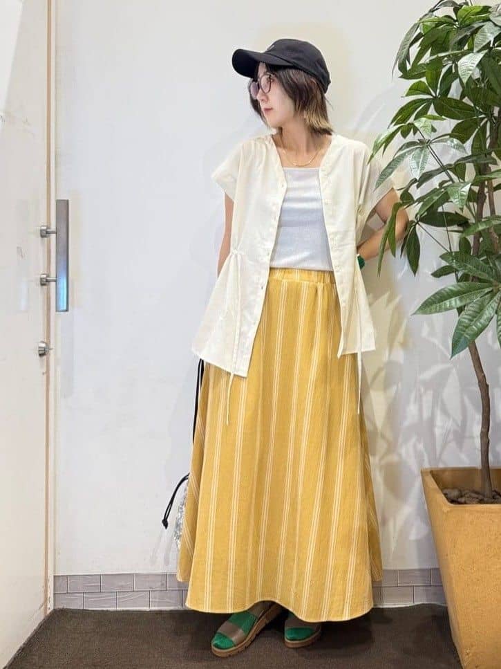 misakiさんの「SHOO･LA･RUE｜【S-LL】シルエットが変えられる ウエストリボンブラウス」を使ったコーディネート