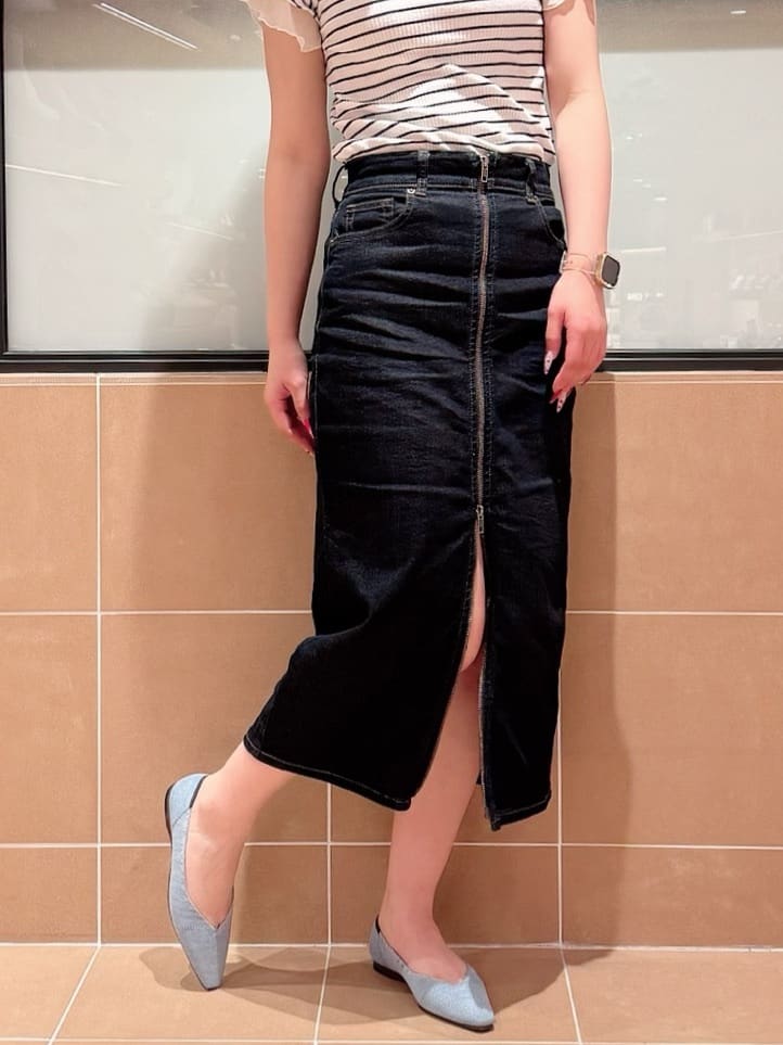 すみれさんの「ESPERANZA｜Oito和紙フラットパンプス」を使ったコーディネート