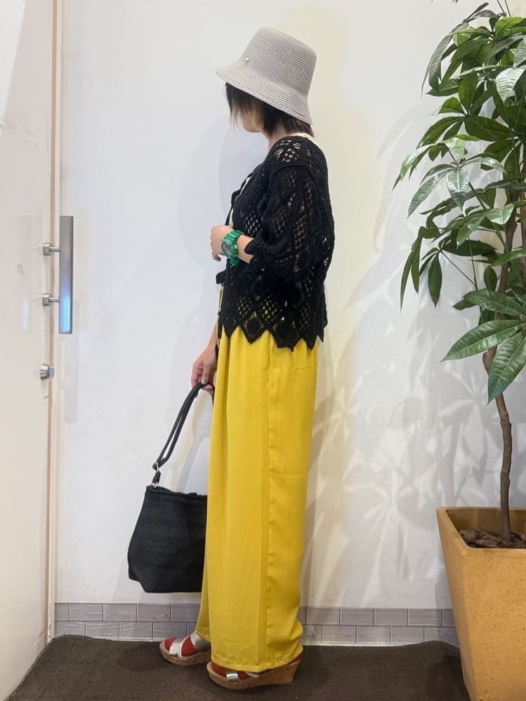 misakiさんの「SHOO･LA･RUE｜【2WAY】大人のほんのり甘いスタイルに クロシェレースカーディガン」を使ったコーディネート