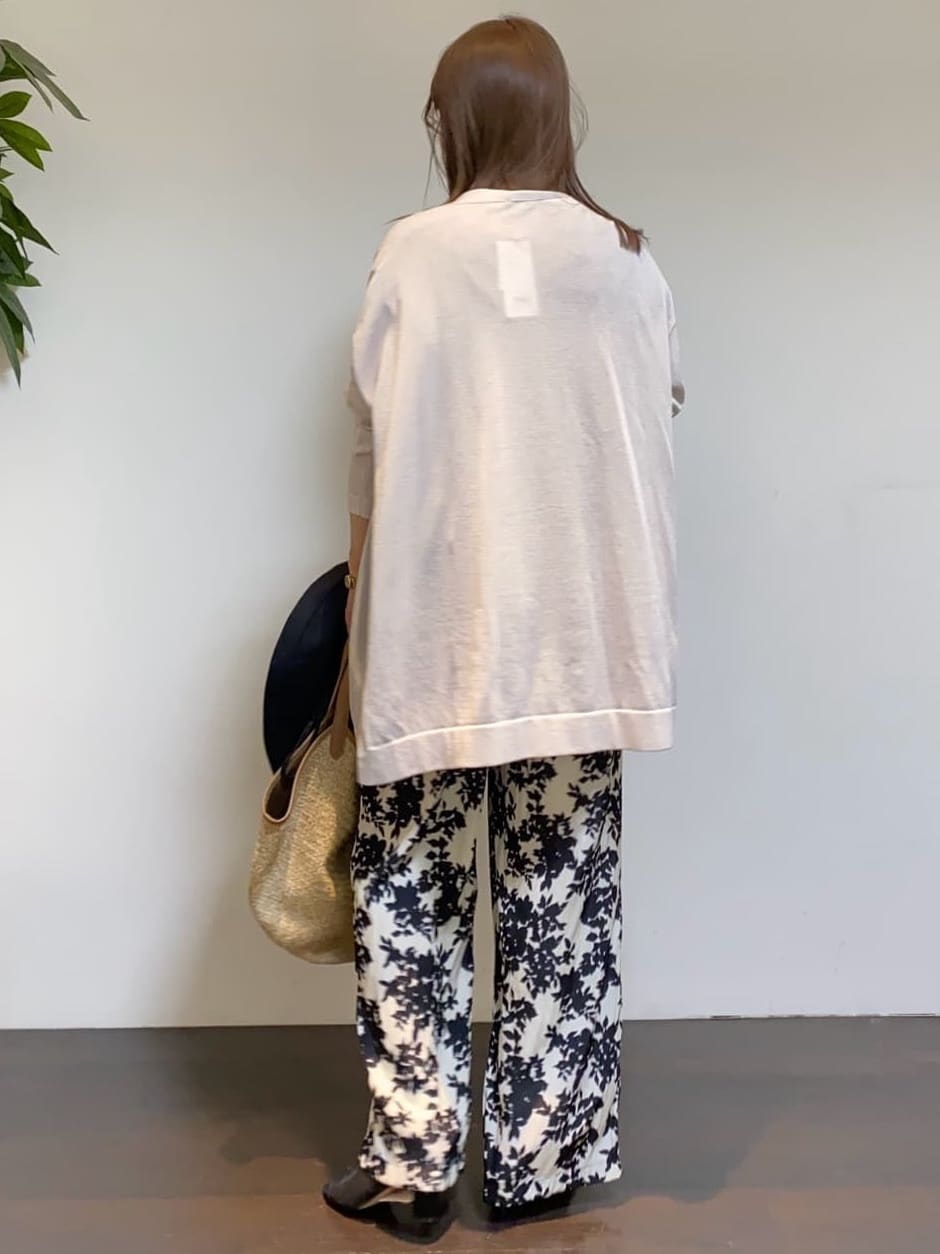 tomoさんの「UNTITLED｜◆【旬トレンド】メッシュミュール」を使ったコーディネート