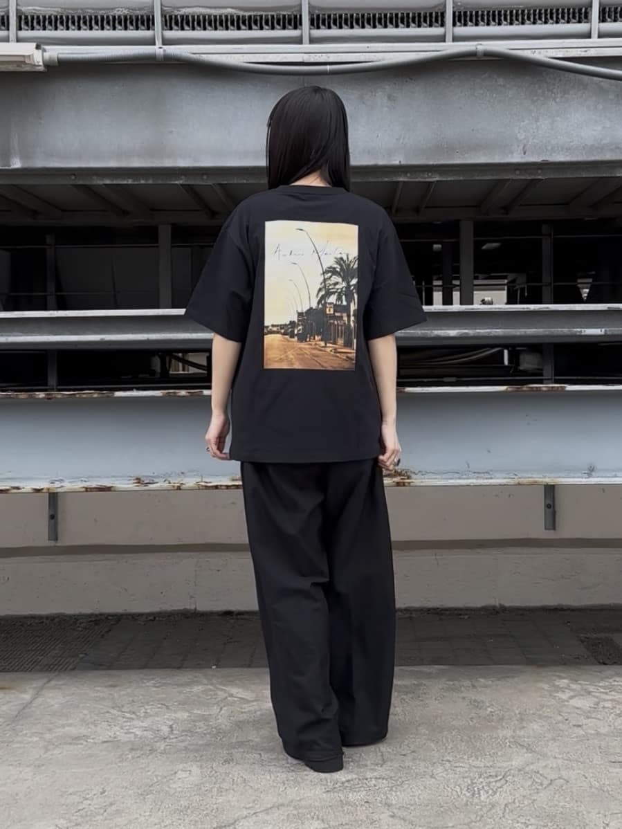 ミヅキさんの「tk.TAKEO KIKUCHI｜◆アンドリューマクリア バックプリントフォトTシャツ」を使ったコーディネート