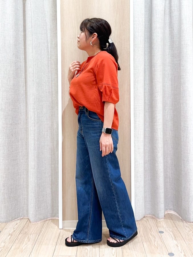 naoさんの「grove｜【Lee&times;grove別注】WIDE DENIM PANTS」を使ったコーディネート