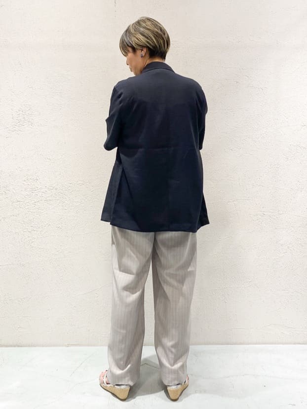 ばっちょさんの「grove｜軽やかに羽織れて、きちんと見え ハーフスリーブテーラードジャケット」を使ったコーディネート