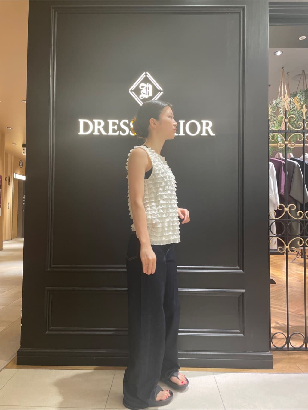 Karinさんの「DRESSTERIOR｜provoke（プロヴォーク）【別注】 フリフリ タンクトップ」を使ったコーディネート