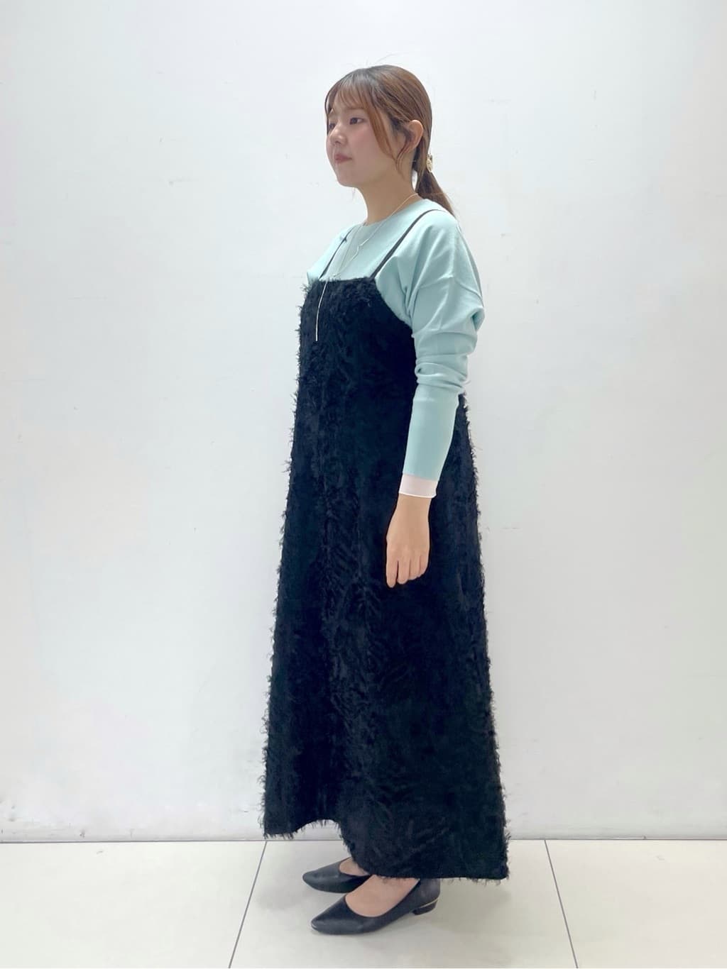 YUUKIさんの「INDIVI｜◆【洗える】袖＆裾 シアーデザイントップス」を使ったコーディネート