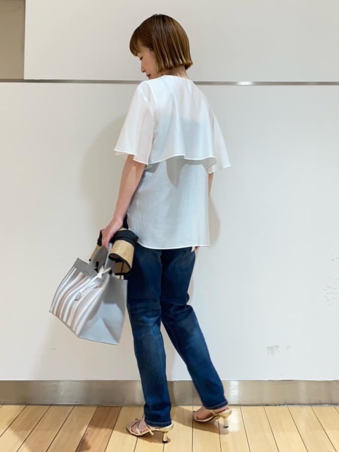 あやさんの「UNTITLED｜【Healthy DENIM&times;UNTITLED】別注 R Mrytle（リマートル）テーパードデニム」を使ったコーディネート