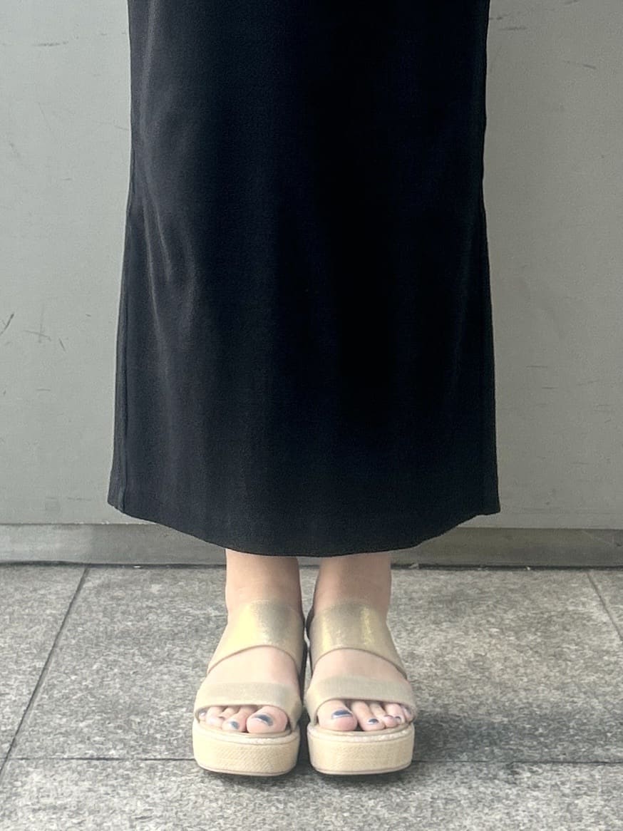 machikoさんの「ESPERANZA｜ラメラインウェッジミュール」を使ったコーディネート
