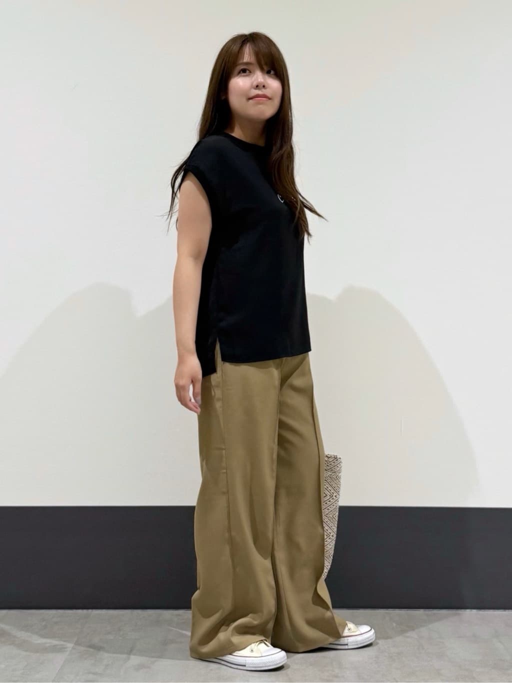 macchaさんの「THE SHOP TK｜麻調ピンタックワイドパンツ【洗濯機OK】」を使ったコーディネート