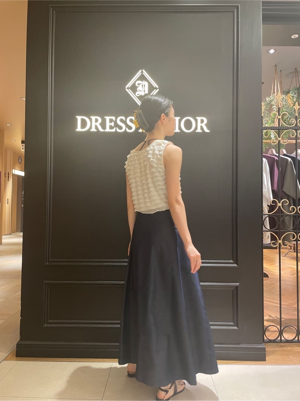 Karinさんの「DRESSTERIOR｜provoke（プロヴォーク）【別注】 フリフリ タンクトップ」を使ったコーディネート