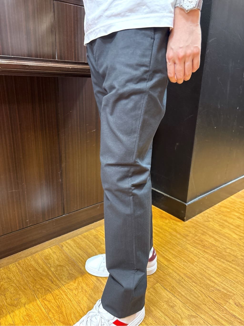 KEIさんの「TAKEO KIKUCHI｜【Made in JAPAN】播州織 ヘリンボン ストレート パンツ」を使ったコーディネート
