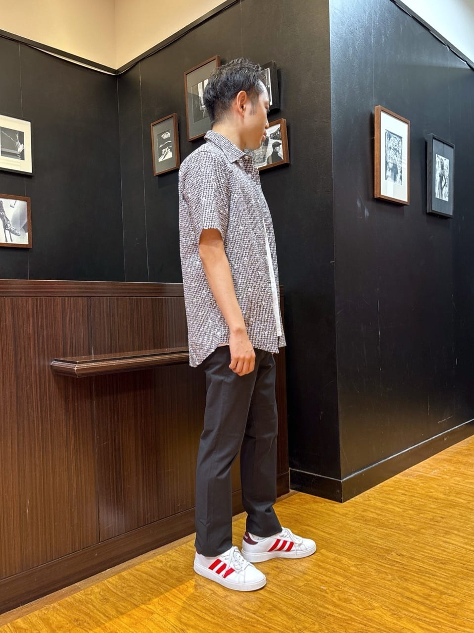 KEIさんの「TAKEO KIKUCHI｜【Made in JAPAN】播州織 ヘリンボン ストレート パンツ」を使ったコーディネート