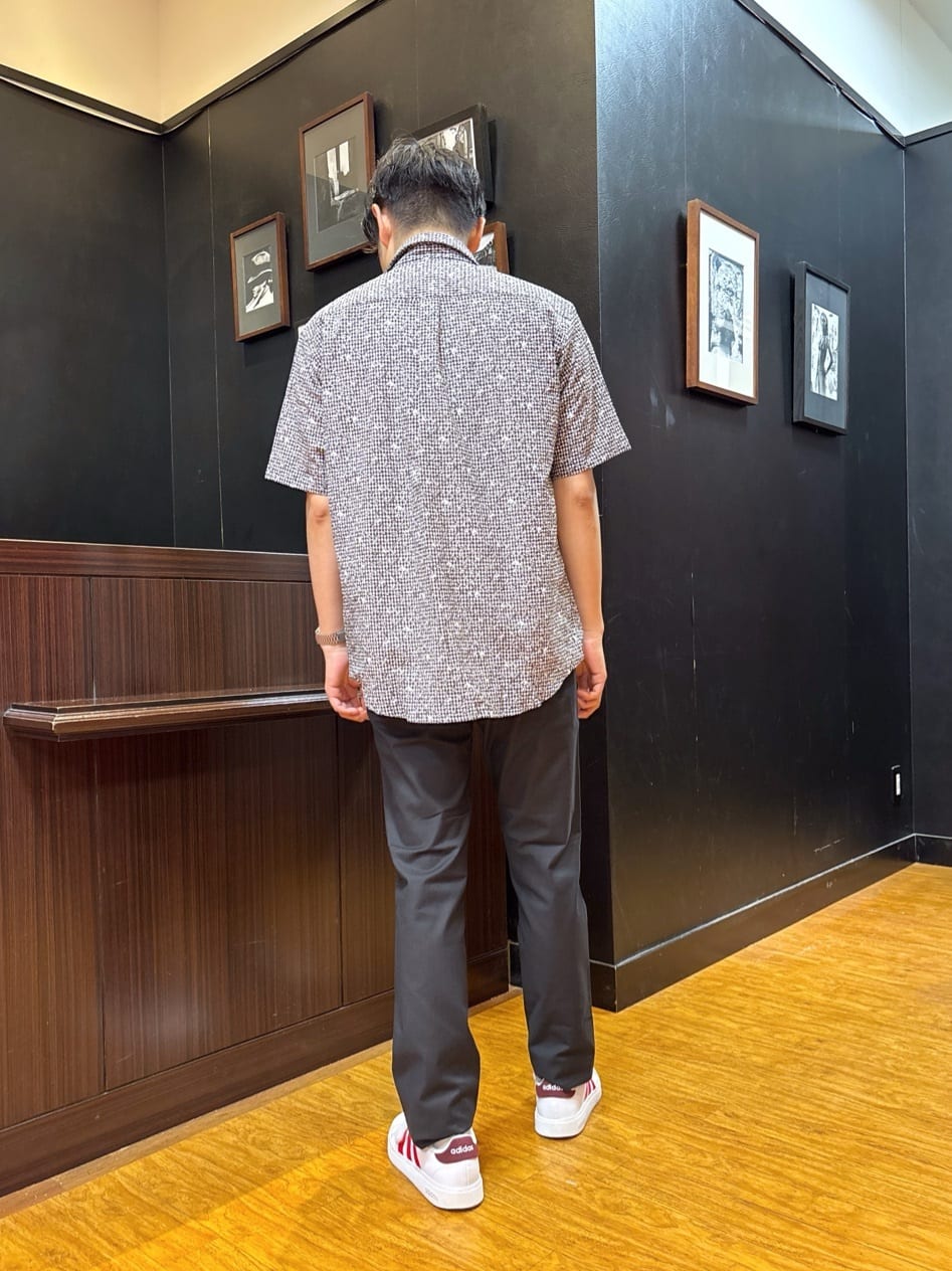 KEIさんの「TAKEO KIKUCHI｜【Made in JAPAN】播州織 ヘリンボン ストレート パンツ」を使ったコーディネート