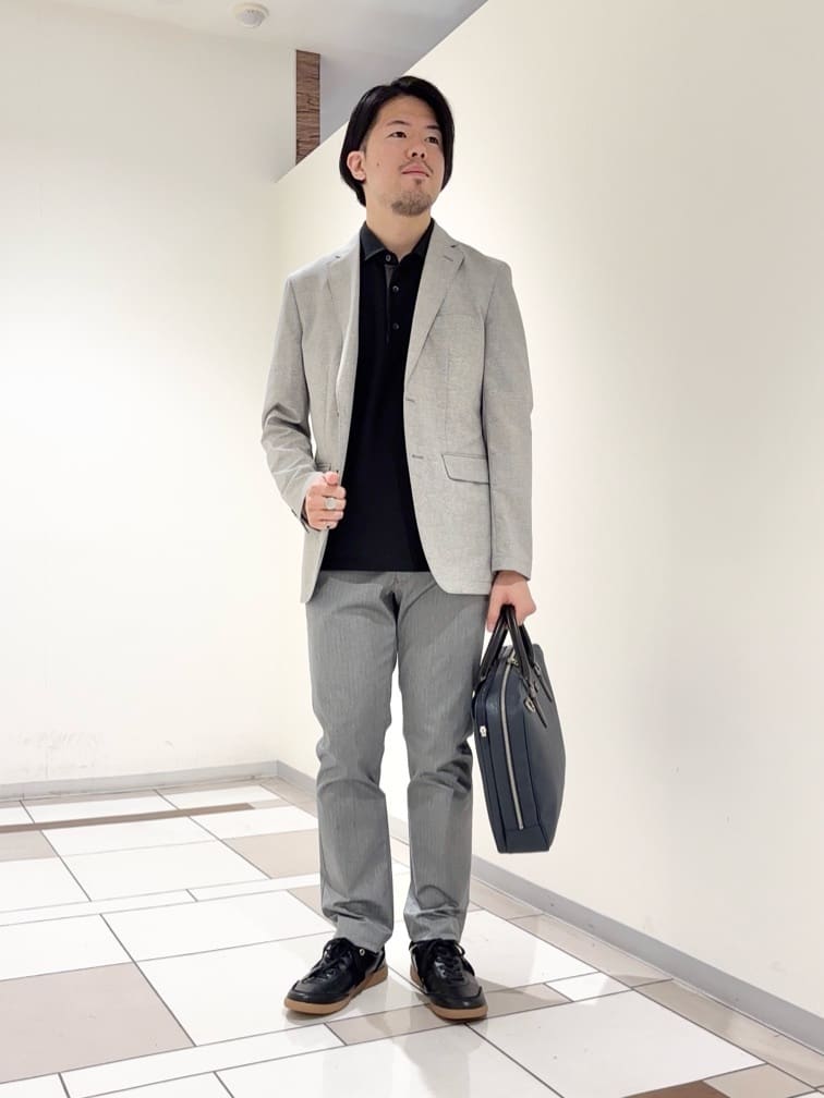 及川さんの「TAKEO KIKUCHI｜【抗菌防臭】COOL DOTS（R）ドビープリント ジャケット」を使ったコーディネート