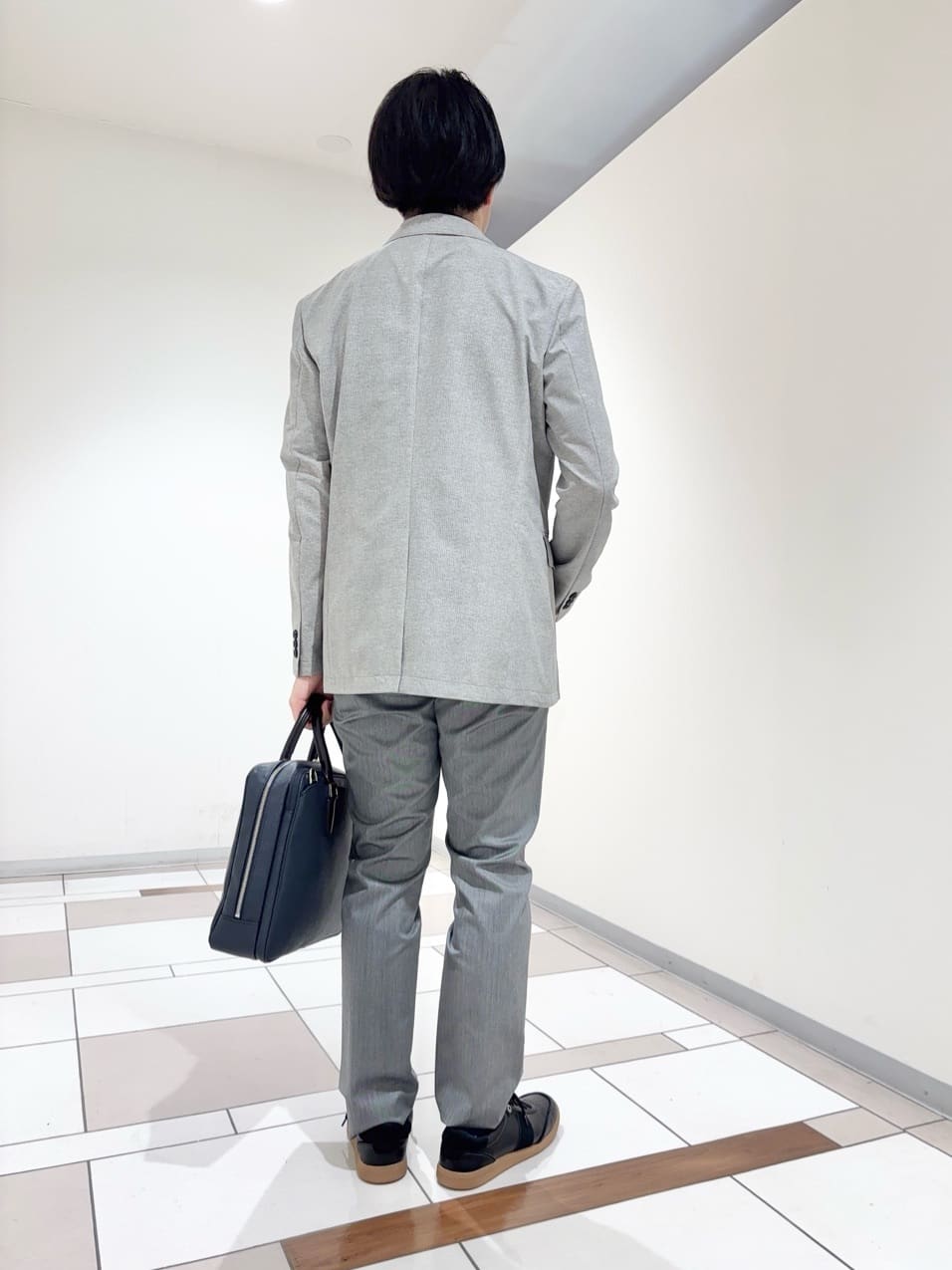 及川さんの「TAKEO KIKUCHI｜【抗菌防臭】COOL DOTS（R）ドビープリント ジャケット」を使ったコーディネート