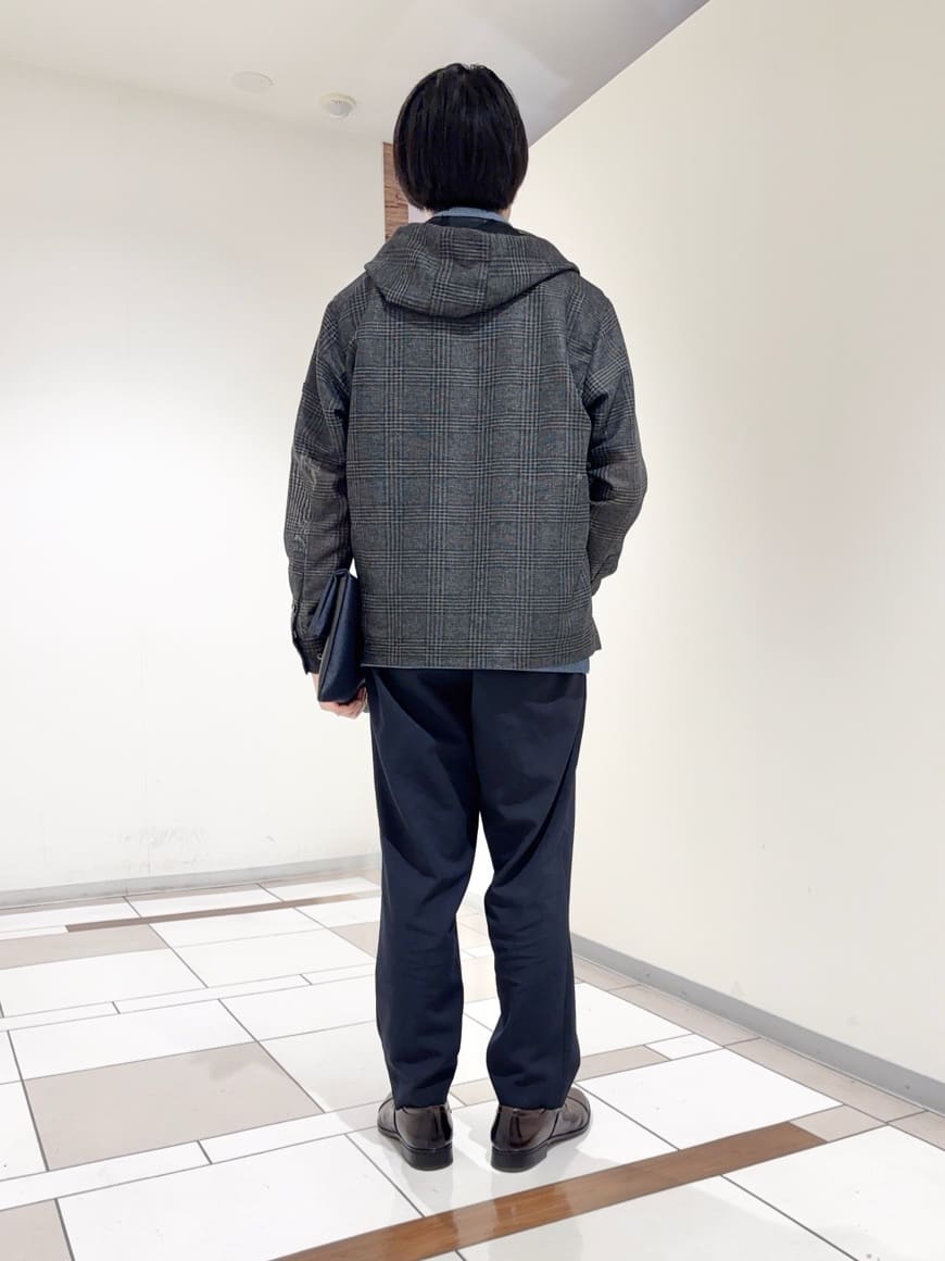 及川さんの「TAKEO KIKUCHI｜【抗菌防臭／9色5サイズ展開】ハニカムメランジ ポロシャツ」を使ったコーディネート