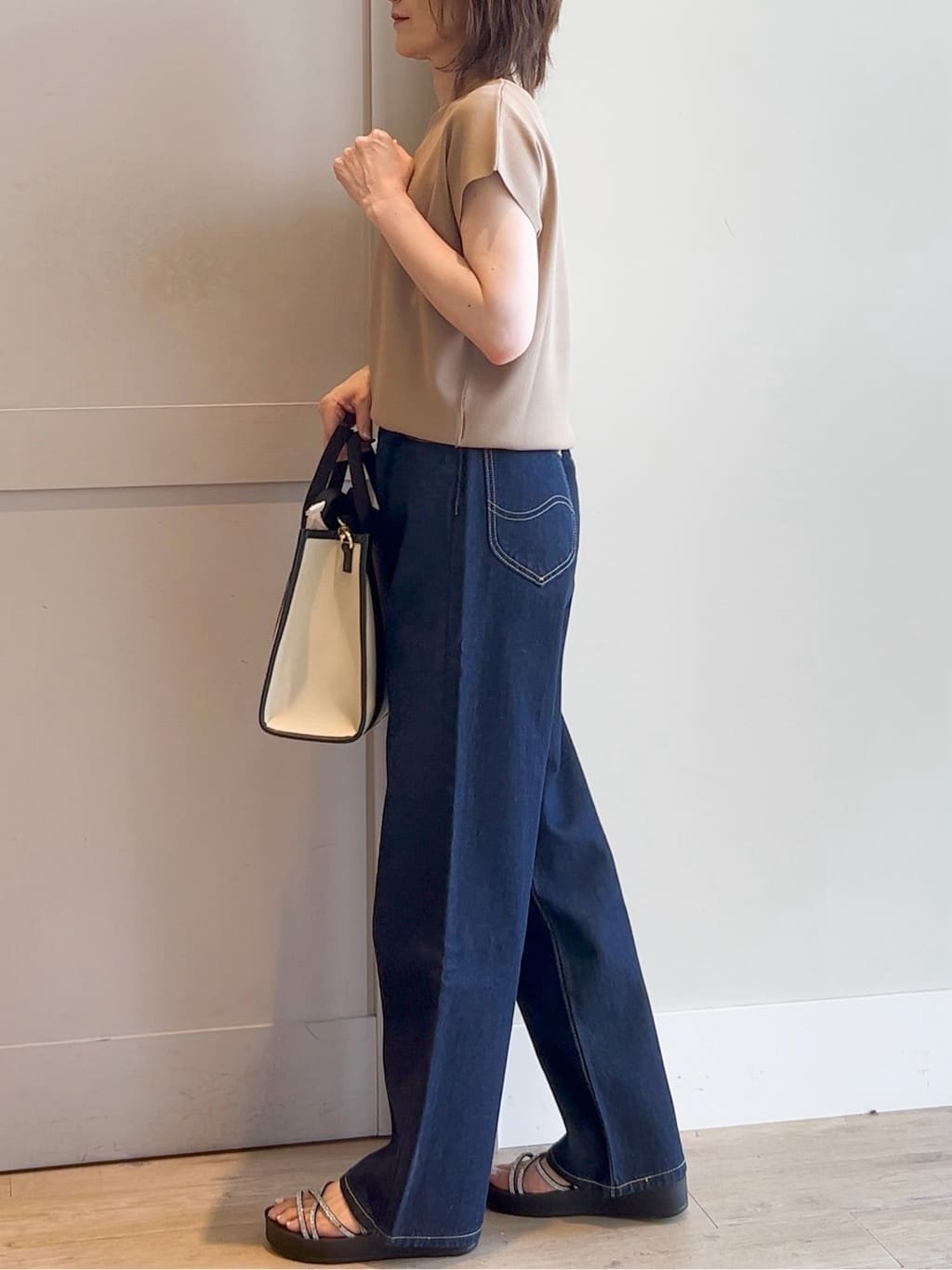 yamakoさんの「grove｜【Lee&times;grove別注】STRAIGHT DENIM PANTS」を使ったコーディネート
