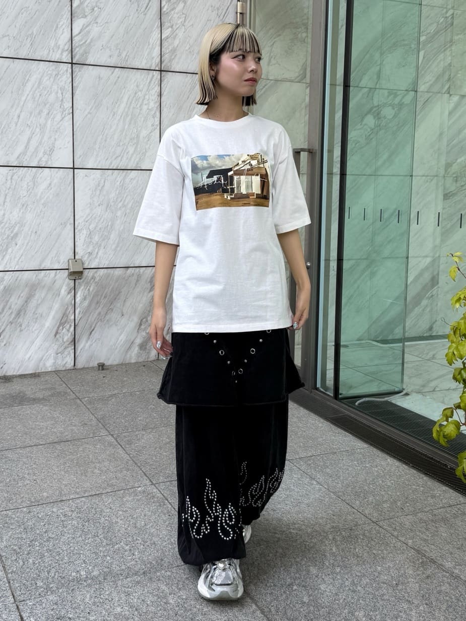 川本葵さんの「tk.TAKEO KIKUCHI｜」を使ったコーディネート