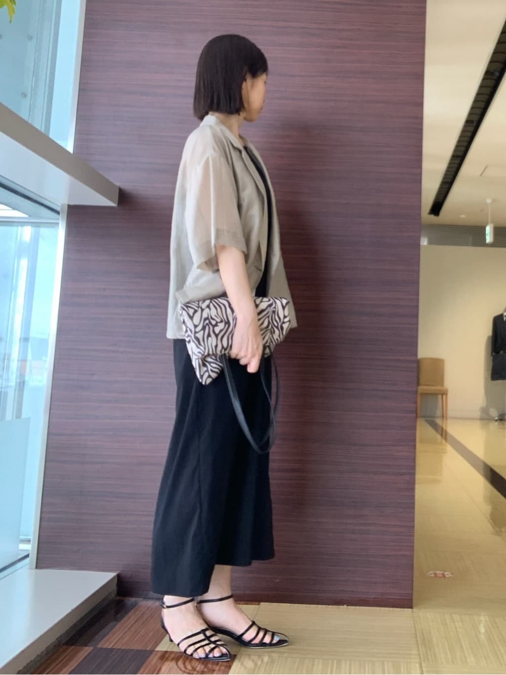 anaさんの「UNTITLED｜【選べる3柄】フラットトートバッグ」を使ったコーディネート