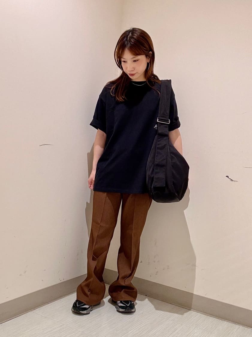 S.A.Oさんの「tk.TAKEO KIKUCHI｜◆アンドリューマクリア バックプリントフォトTシャツ」を使ったコーディネート