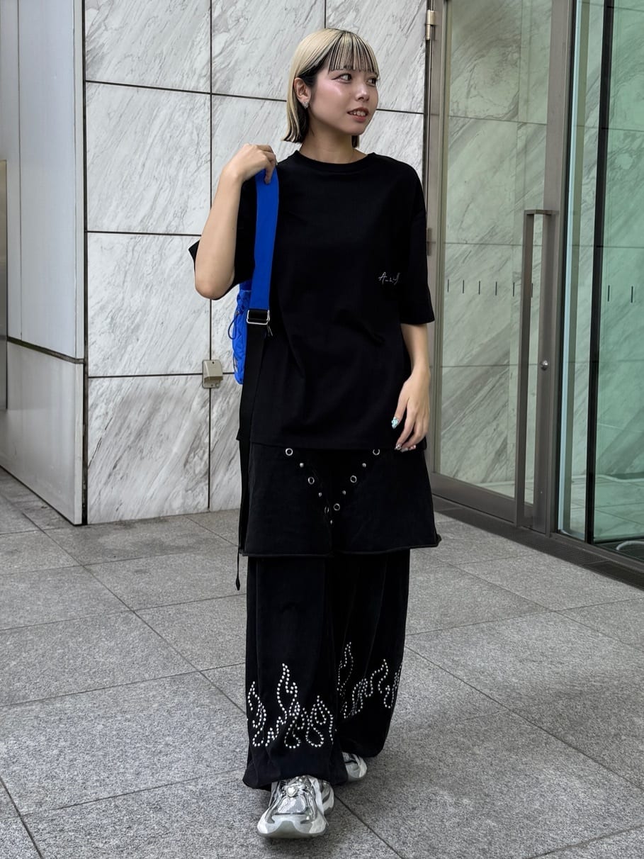 川本葵さんの「tk.TAKEO KIKUCHI｜」を使ったコーディネート