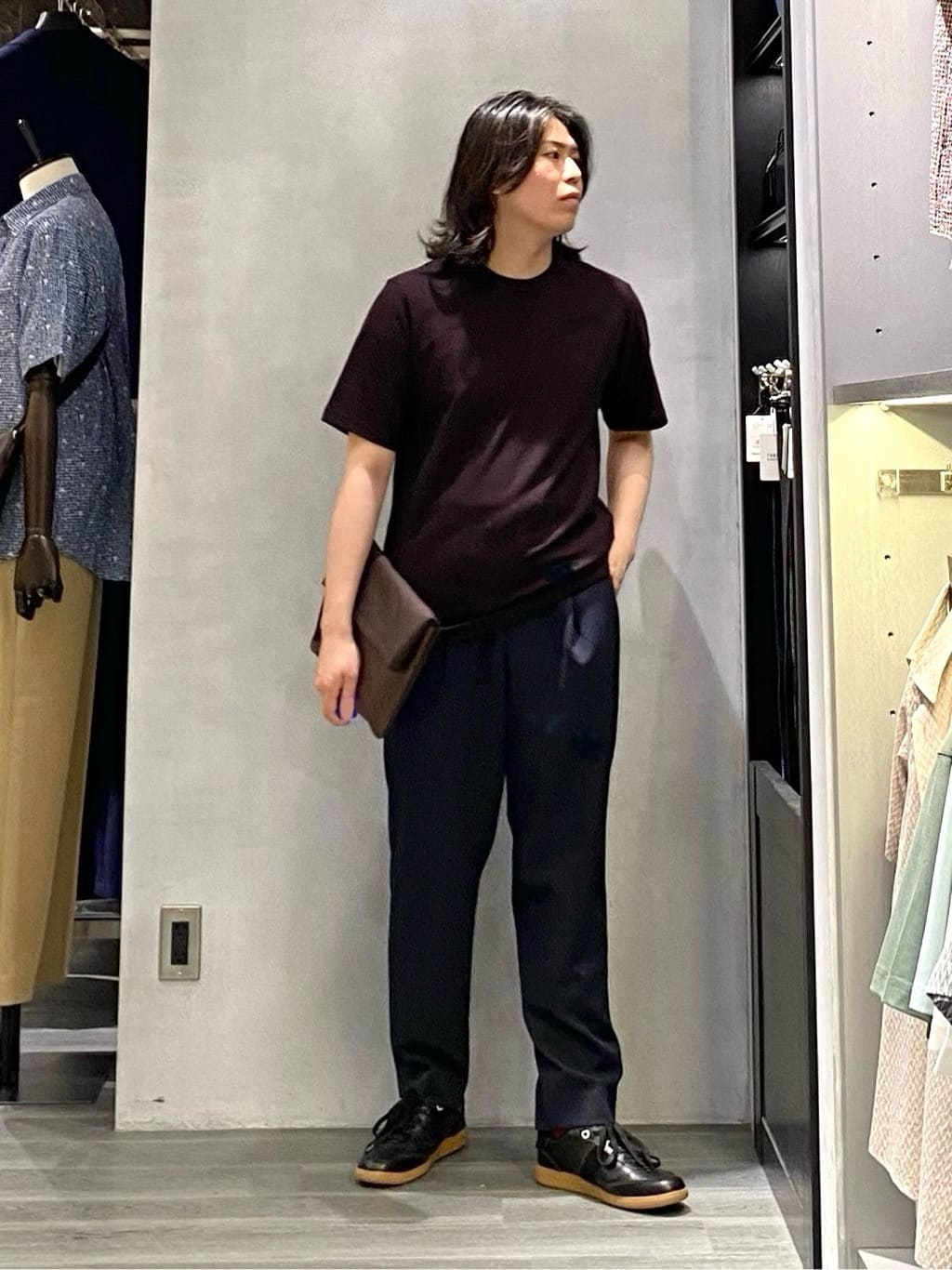 nishiさんの「TAKEO KIKUCHI｜【2WAY】ショルダー クラッチバッグ」を使ったコーディネート