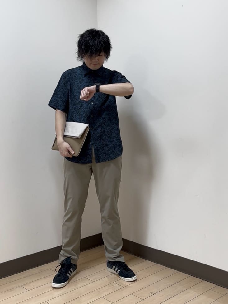 あきやまさんの「TAKEO KIKUCHI｜【2WAY】ショルダー クラッチバッグ」を使ったコーディネート