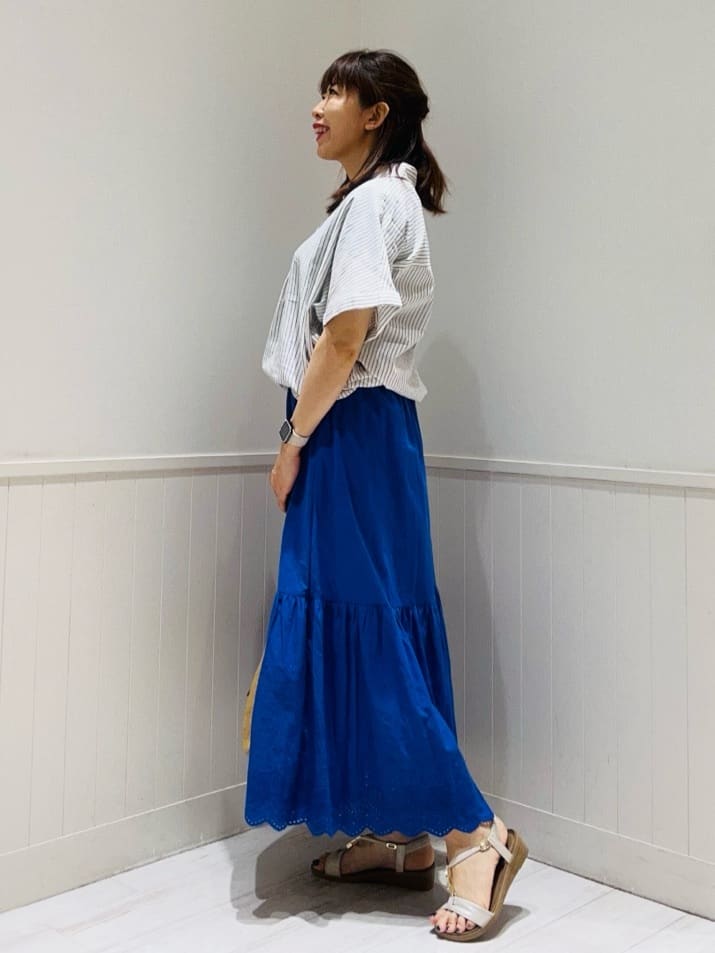 Kyonさんの「SHOO･LA･RUE｜【S-LL/UV/接触冷感/抗菌防臭】体型を自然にカバー フレンチリネンブレンド襟付ドルマンシャツ」を使ったコーディネート