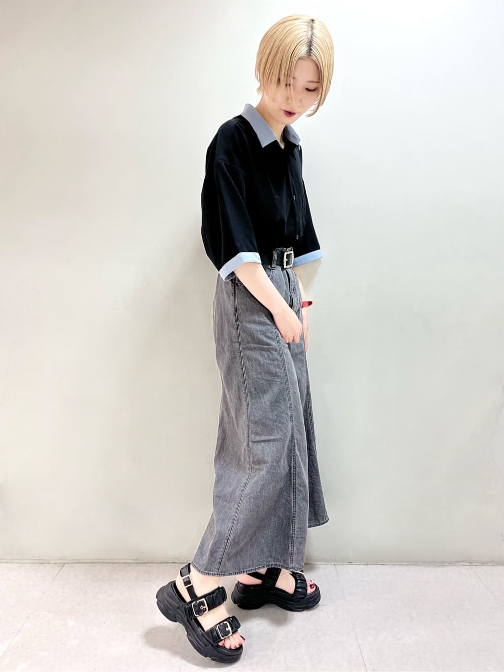 myさんの「ESPERANZA｜厚底クシュクシュベルトスポサン」を使ったコーディネート
